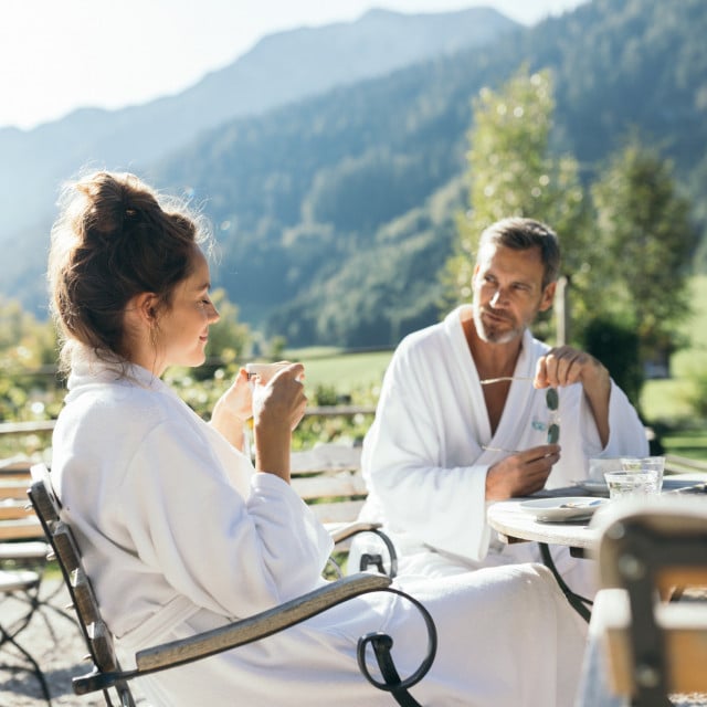 wiesenhof wellness garten cafe 00101