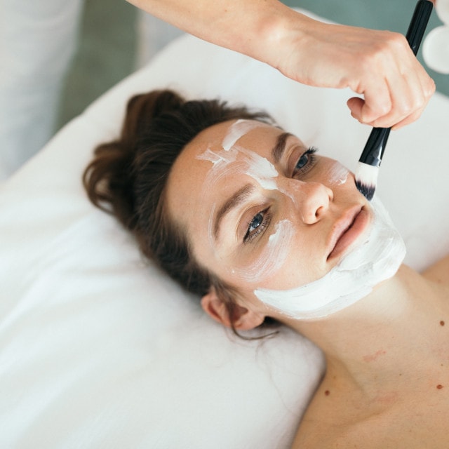 wiesenhof wellness gesichtsbehandlung1