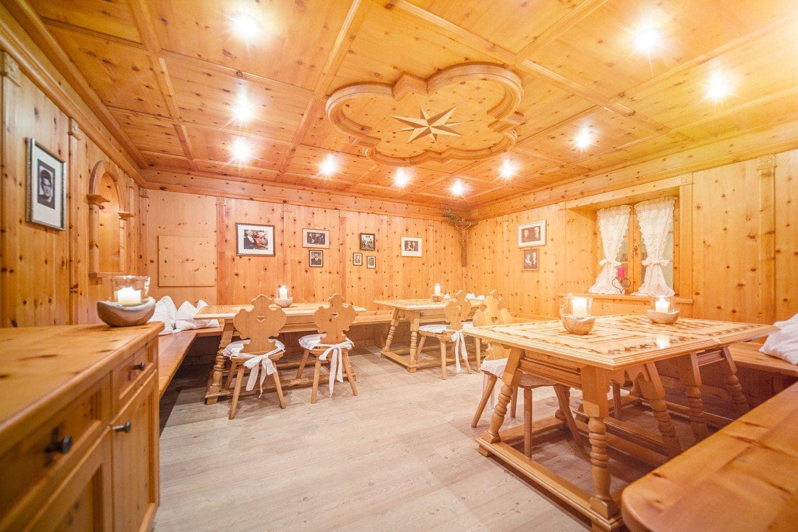 lounge,cafe pertisau,bar pertisau